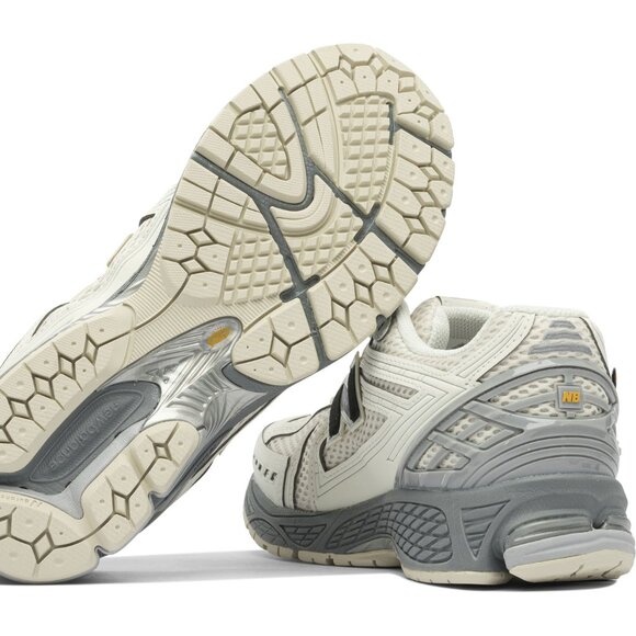 New Balance 1906R Sneakers US 10.5 Men - Picture 5 of 5